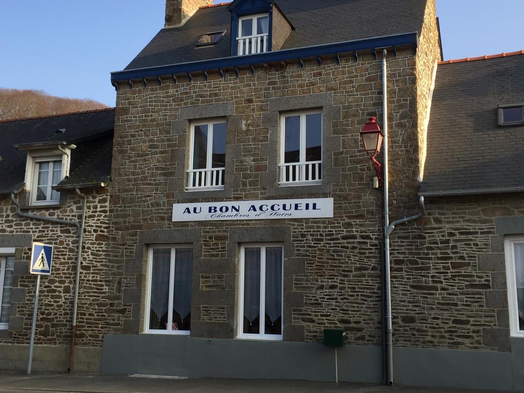 Au Bon Accueil Bed & Breakfast Saint-Marcan Ngoại thất bức ảnh