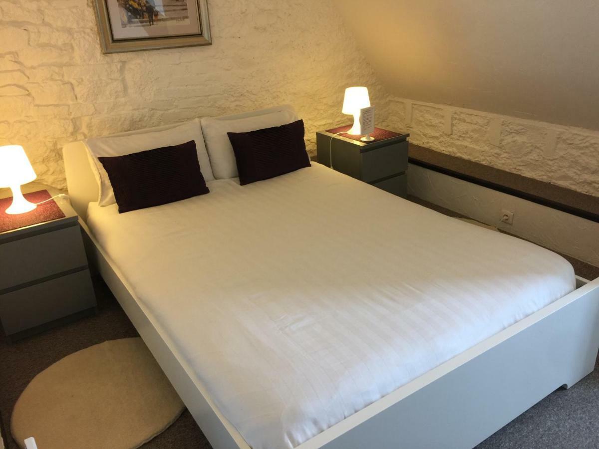 Au Bon Accueil Bed & Breakfast Saint-Marcan Ngoại thất bức ảnh